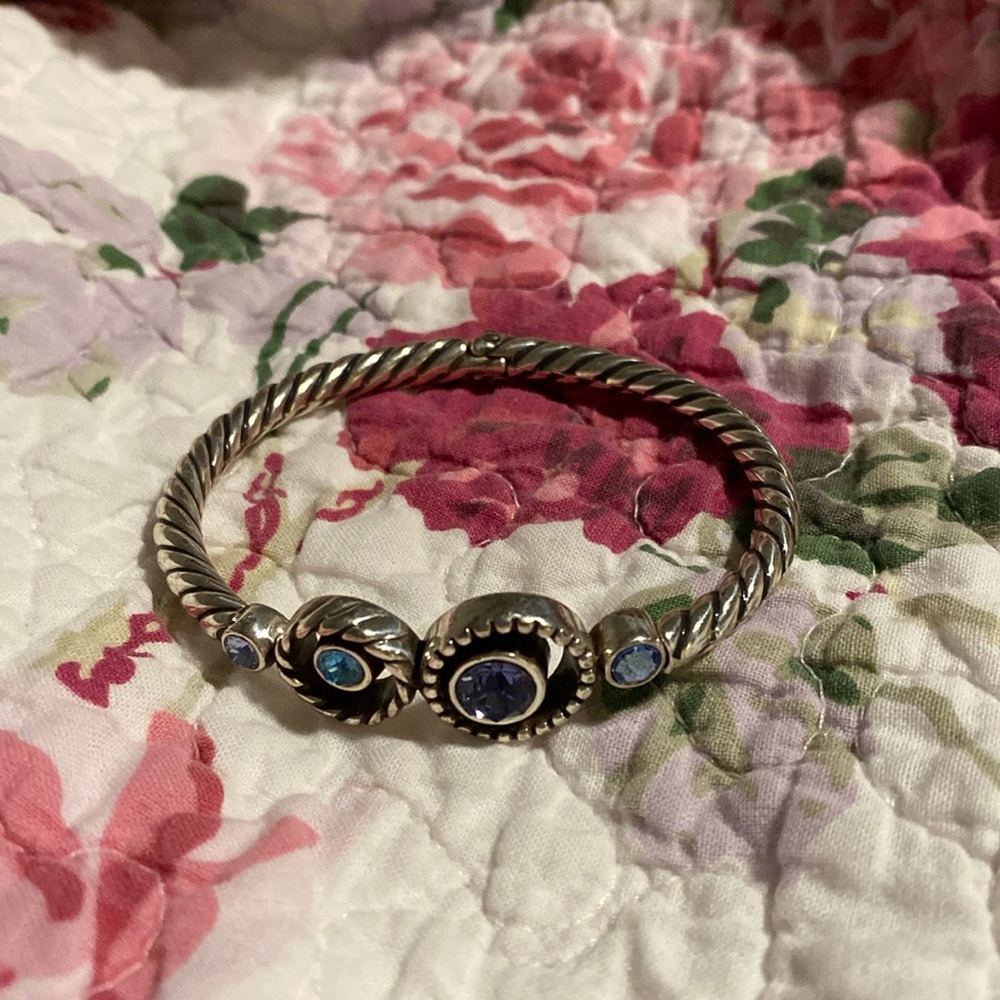 Brighton bangle with Swarovski crystals